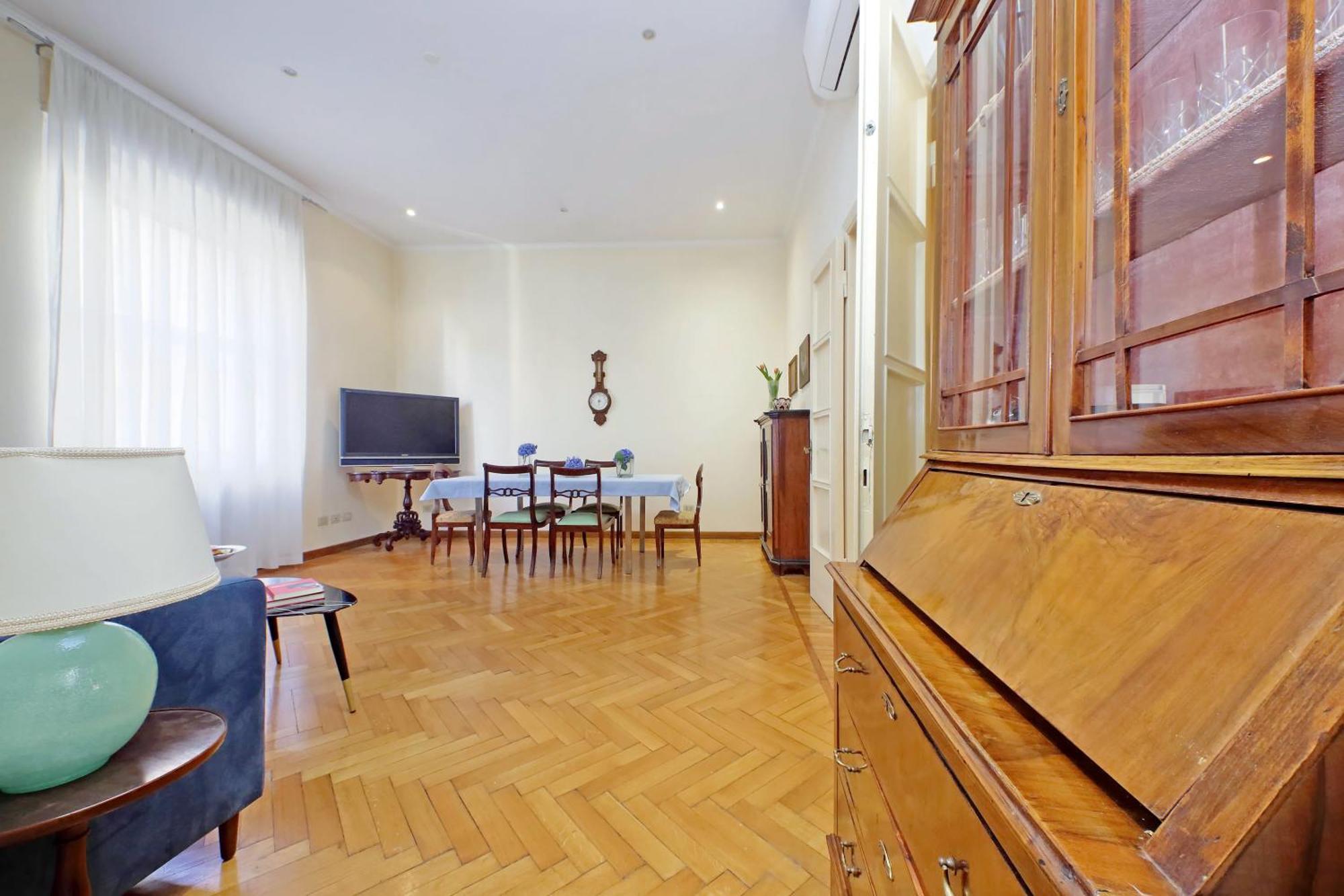 Spacious Parioli Apartamento